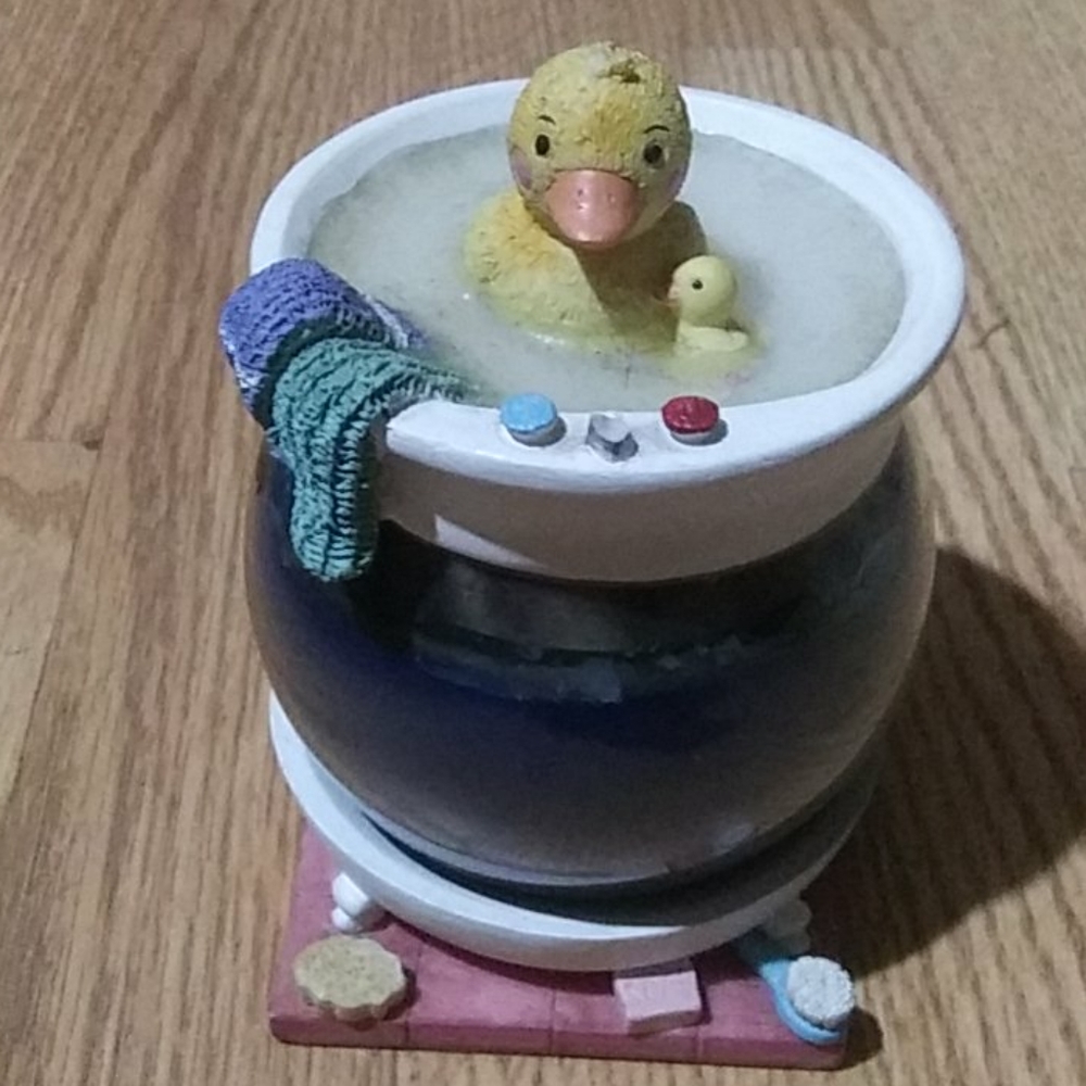 Bath candle